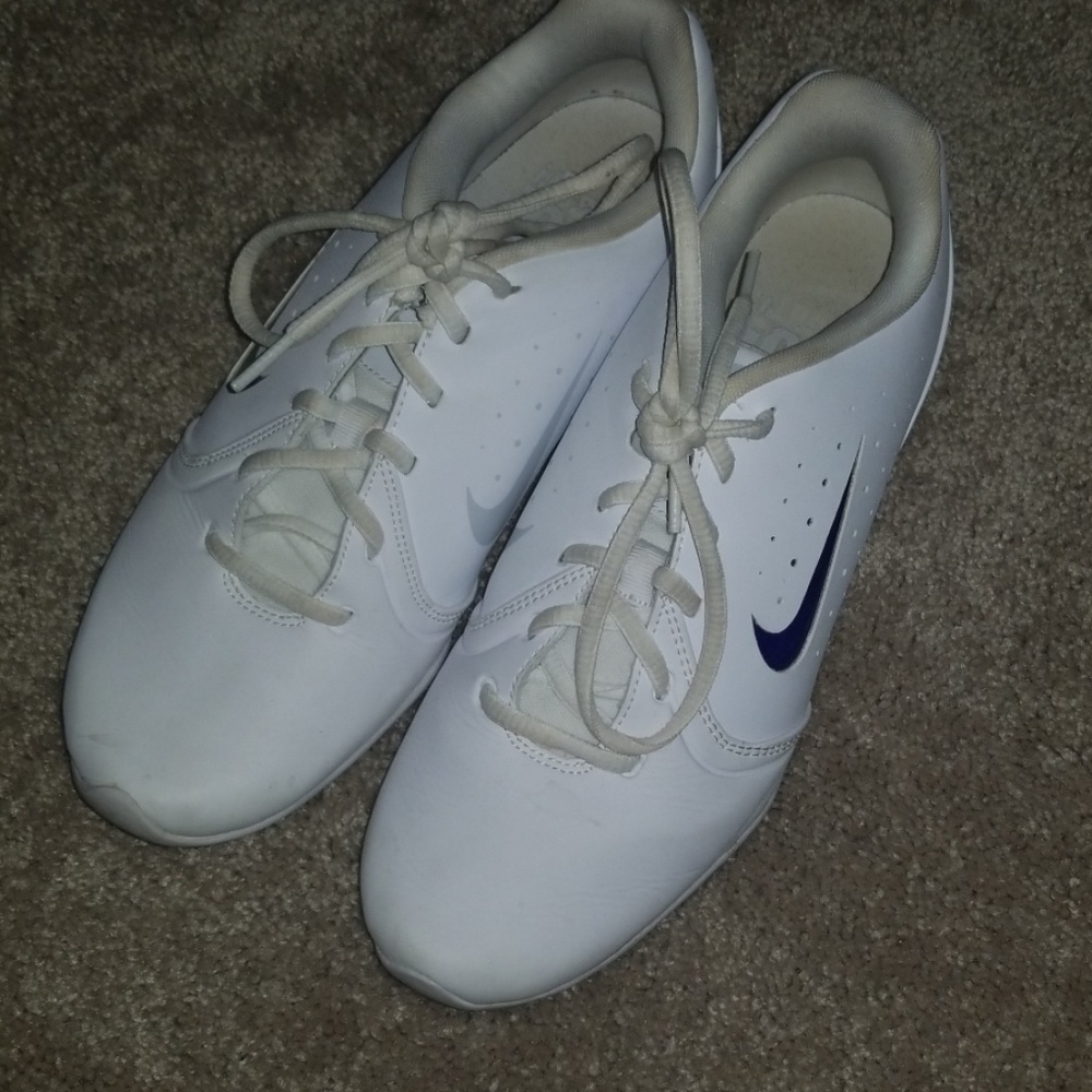 White Nike Cheer shoes